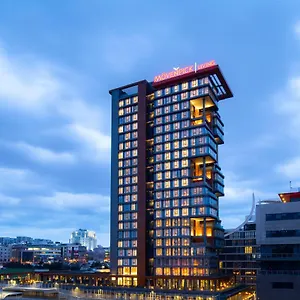Hotel Movenpick Living West
