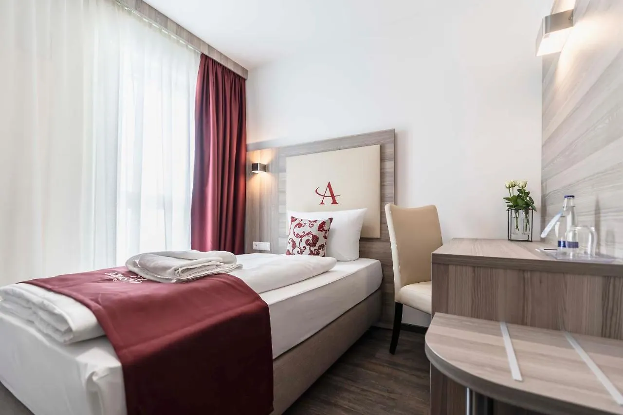 Abasto Hotel Muenchen Feldmoching Германия