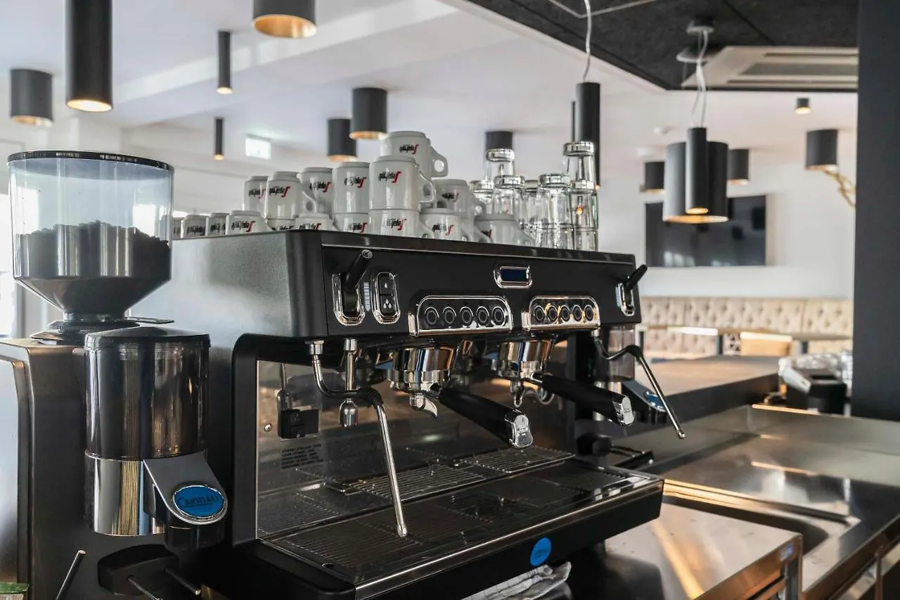 Abasto Hotel Muenchen Feldmoching Мюнхен