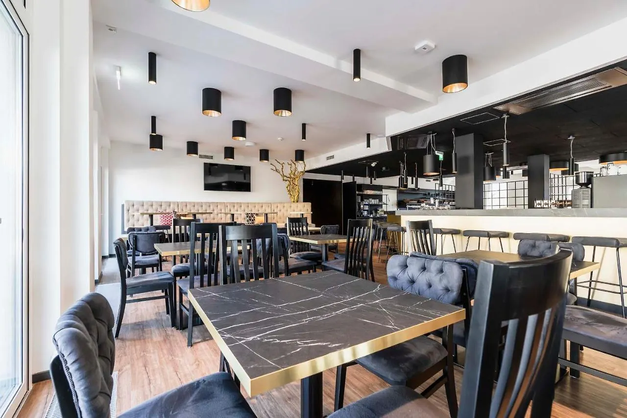 Abasto Hotel Muenchen Feldmoching 3*, Мюнхен